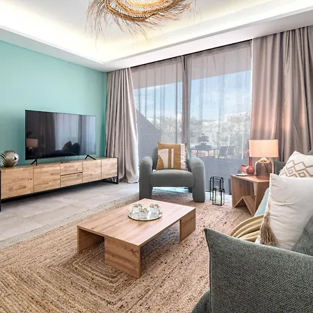 Inf31j - Stunning Next To