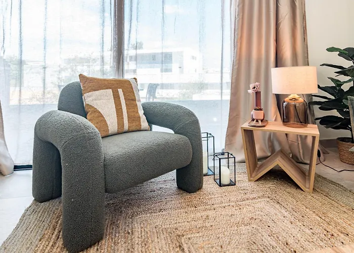 Appartement Inf3.1j - Stunning Next To *