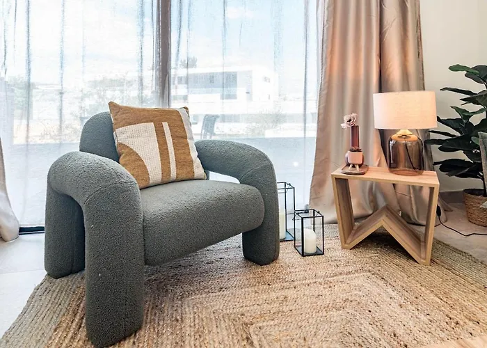 Inf3.1j - Stunning Next To Appartement