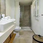 Inf3.1j - Stunning Next To Apartman Estepona